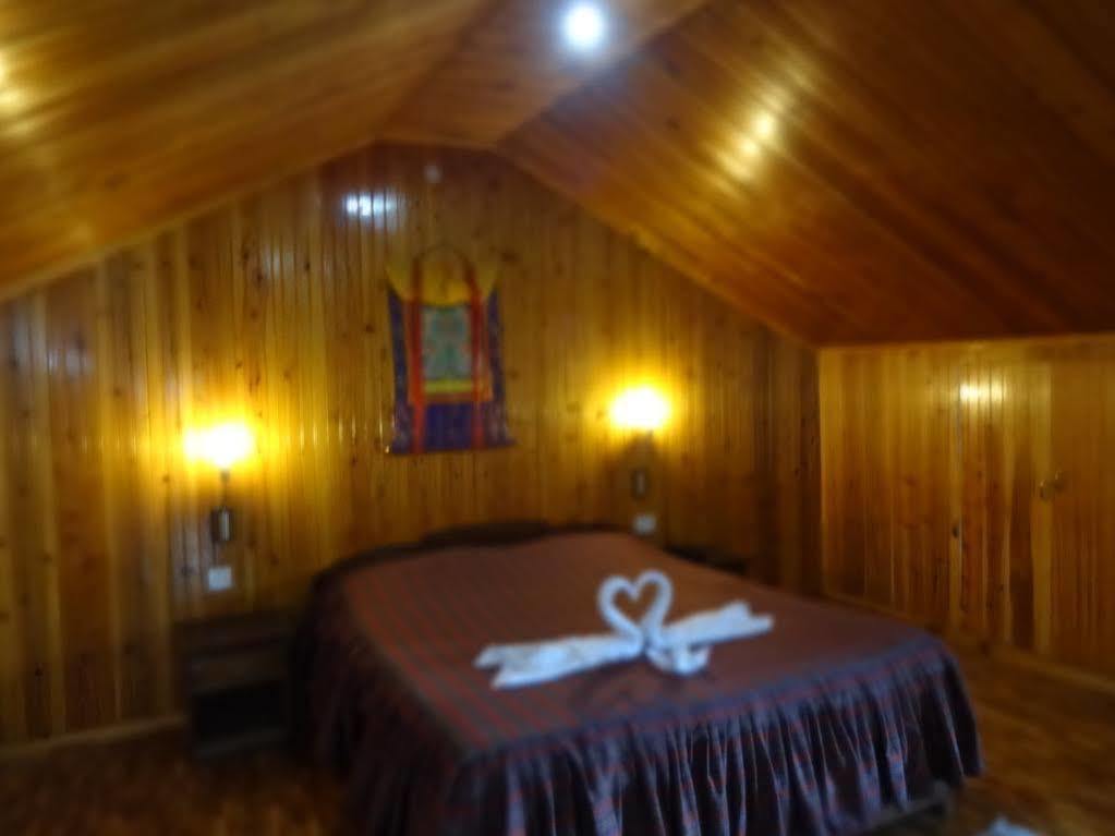 Pachu Village Resort Pelling Exterior photo